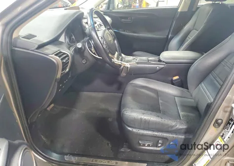 2019 Lexus Nx 300 Base z USA, uszkodzony, nr VIN JTJBARBZXK2182767